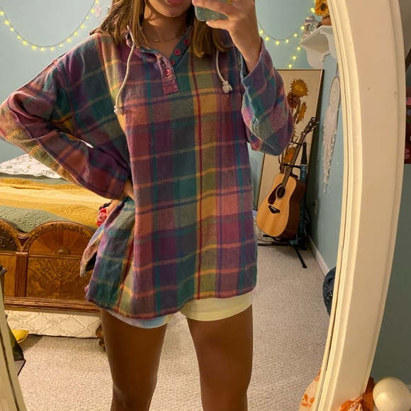 vintage rainbow flannel button up hoodie! - Picture 5 of 9